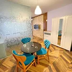 Azurro * Sofia
